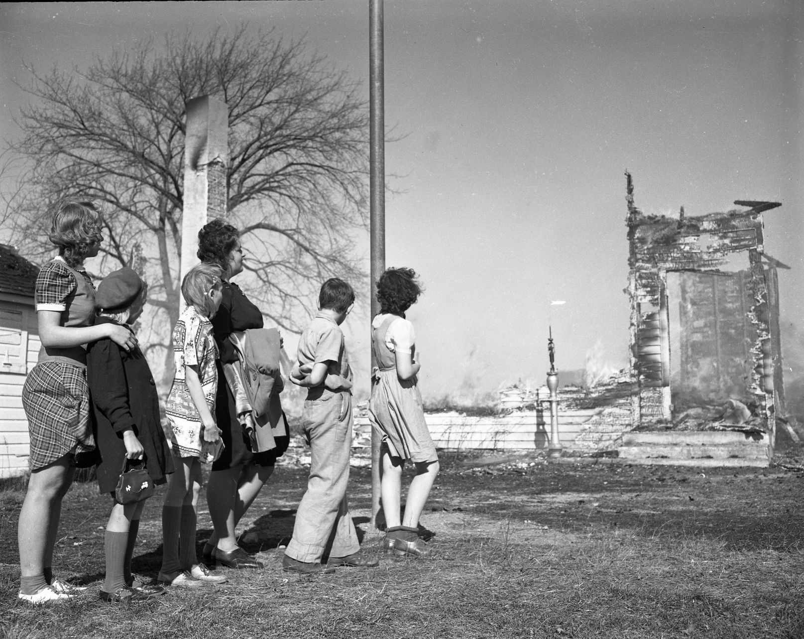 SL7884 Red Mill School fire.jpg